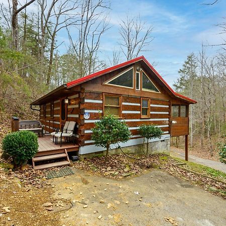 The Robins Nest With Hot Tub Villa Pigeon Forge Bagian luar foto